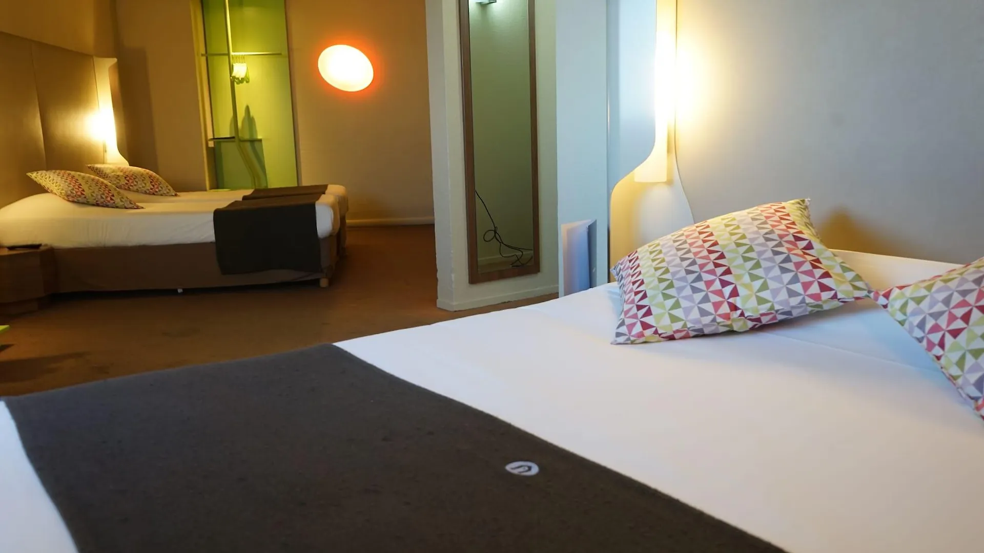 Hotel Campanile Roissy  Roissy-en-France