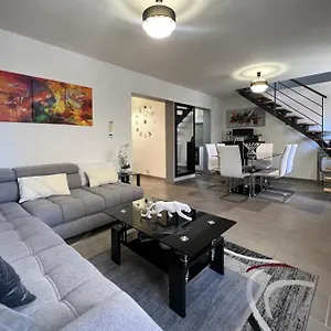 Diego 4 Pieces Duplex , Nice France