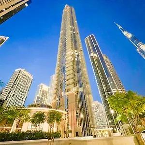Downtown Luxury - Stunning Burj Khalifa & Sea View - 5 Minutes Walk To Mall , Dubai United Arab Emirates