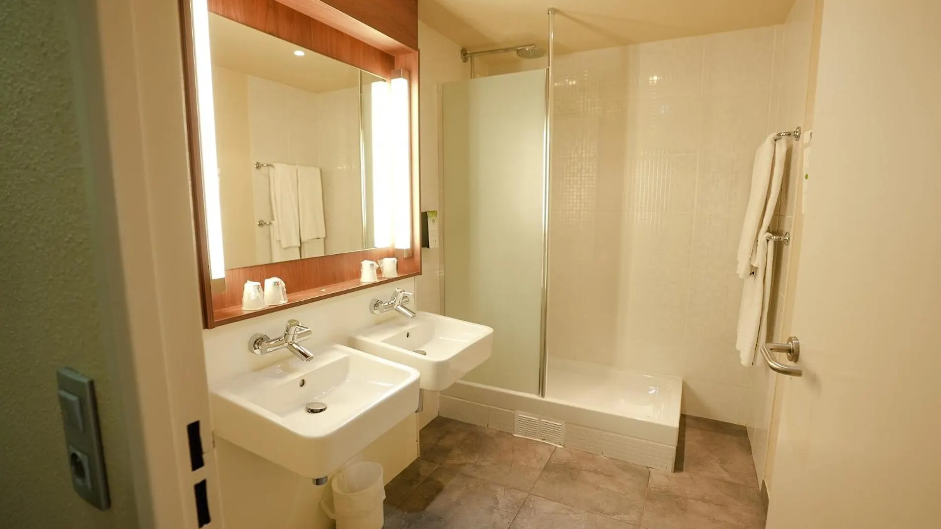 *** Hotel Campanile Paris Cdg Airport Villepinte Roissy-en-France France